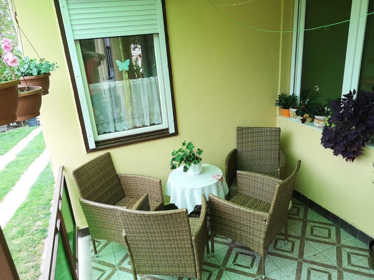 Szabó Vendégház Siklós Exterior foto